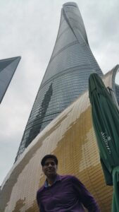 SHANGHAI TOWER > THE WORLDs SECOND TALLEST BUILDING (632m) : SPECTACULAR VIEWS